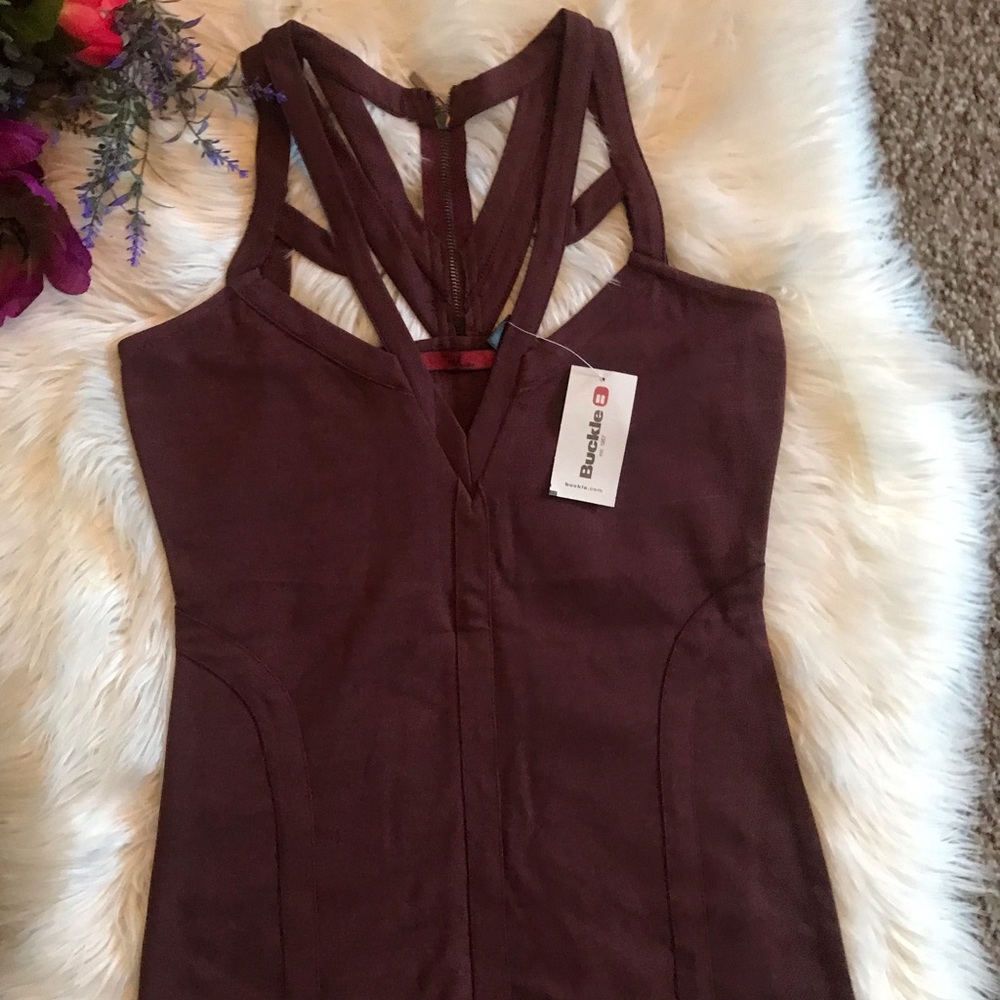 Buckle strappy tank😍🌸